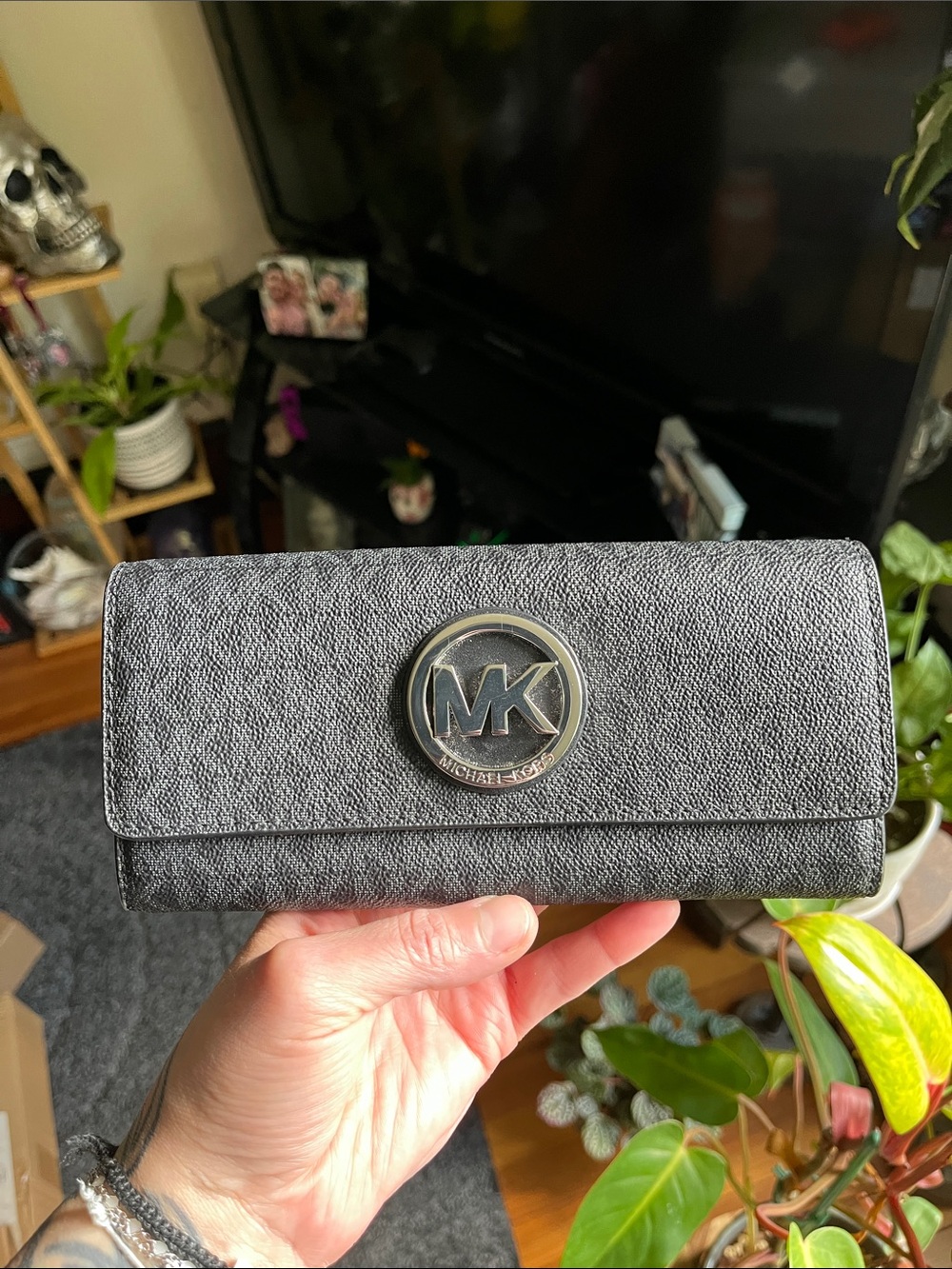 Michael Kors Black Continental Wallet with MK Emblem